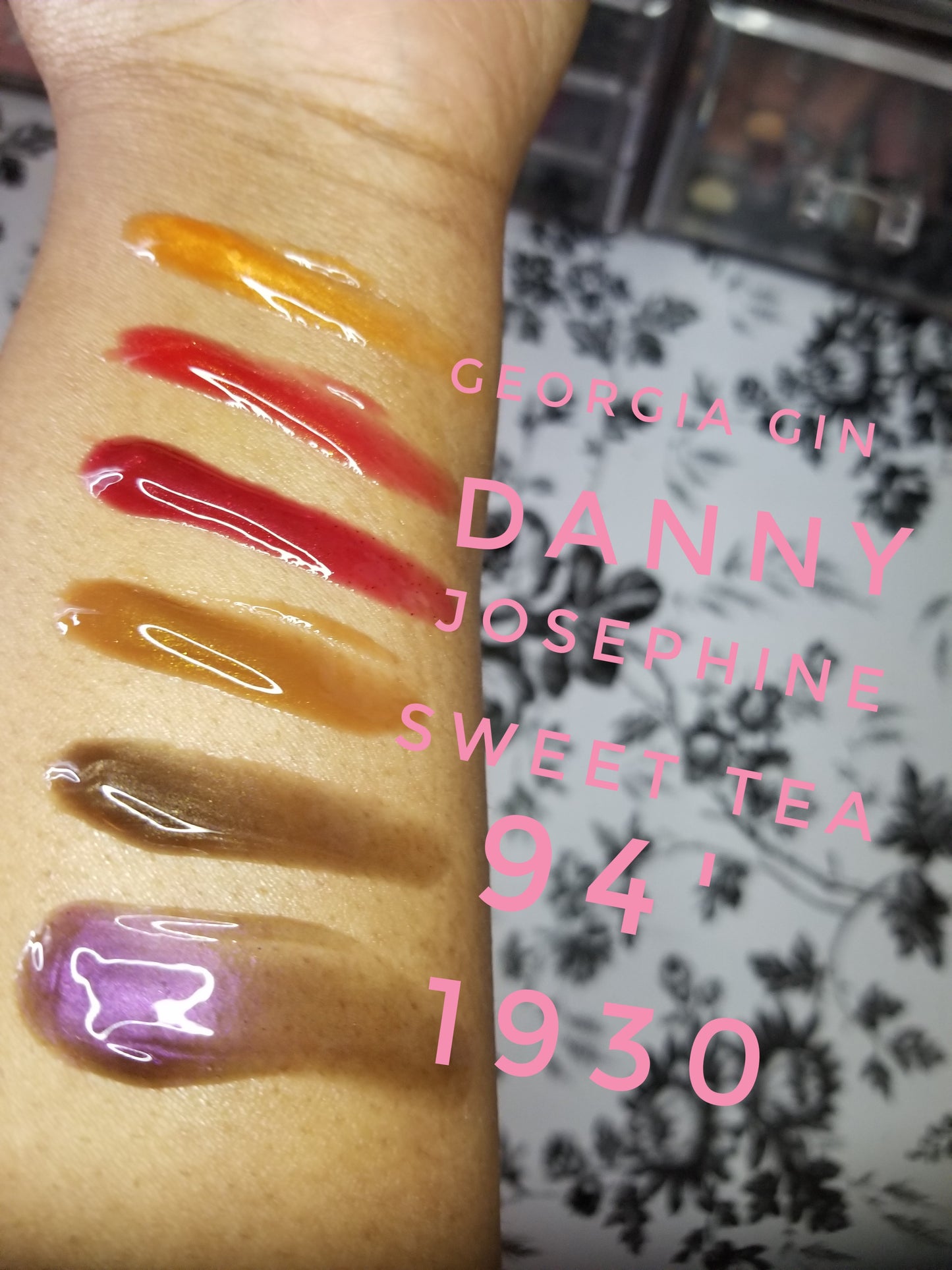 Hollywood Pout Lipgloss (Old Packaging)